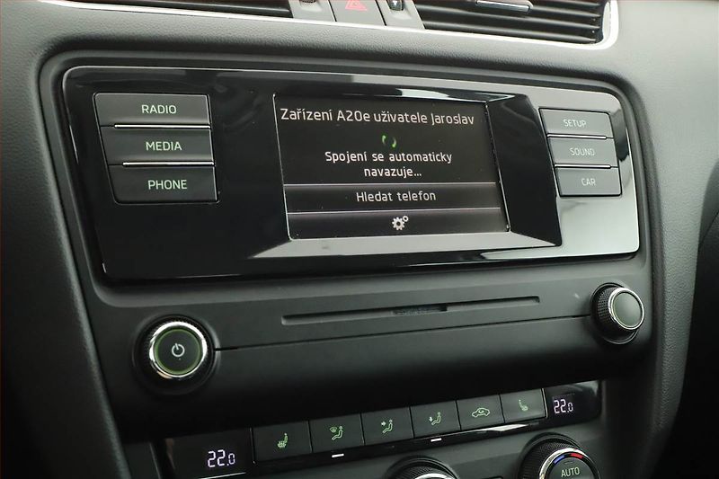Škoda Octavia (2015) Ambition 2.0 TDI, ČR,1.maj - fotka 15 z 17