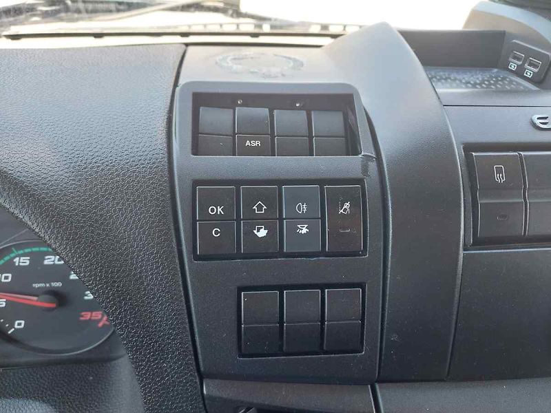 Iveco Ostatní 75E21 18 palet - fotka 37 z 52