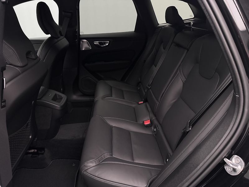 Volvo XC60 (2026) B5 AWD AUT BRIGHT PLUS  - fotka 6 z 24
