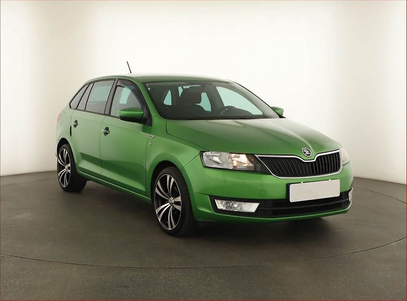 Škoda Rapid (2014) Spaceback 1.2 TSI, LPG - fotka 1 z 15