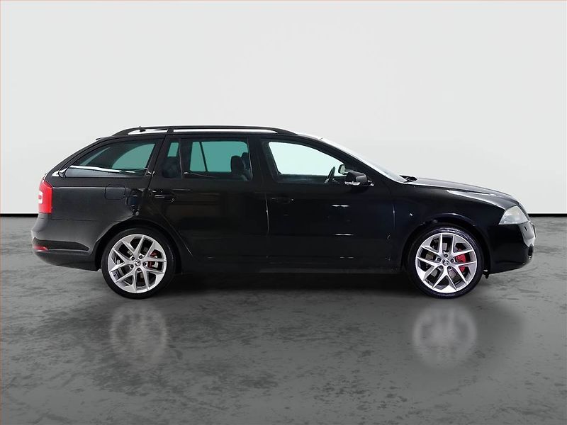 Škoda Octavia (2006) RS 2.0 TDI, Navi, Xenony - fotka 6 z 17
