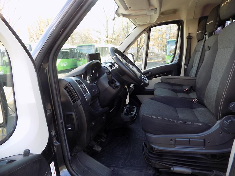 Fiat Ducato (2015) 3,0 130KW 7 MÍST VALNIK - fotka 16 z 42