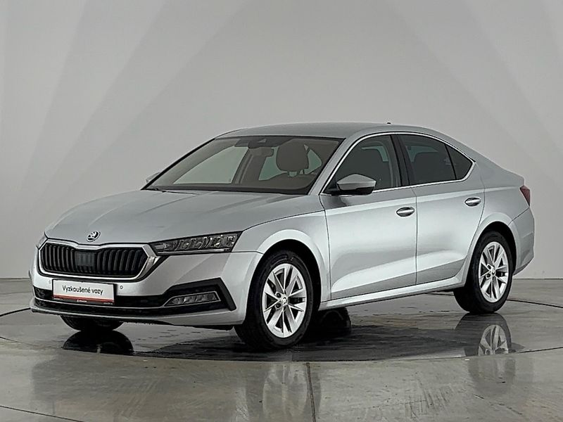 Škoda Octavia Style DSG - fotka 1 z 28