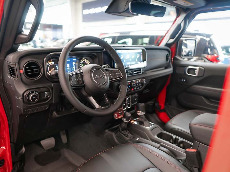 Jeep Wrangler (2026) 3.6 V6 Rubicon X, Naviják - fotka 11 z 37