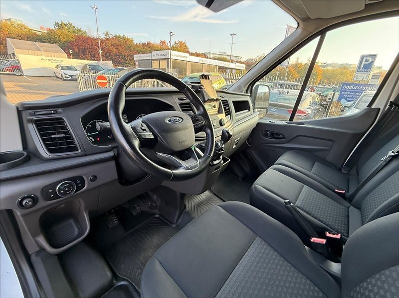 Ford Transit 2,0 130 L3 350 TREND - fotka 8 z 14
