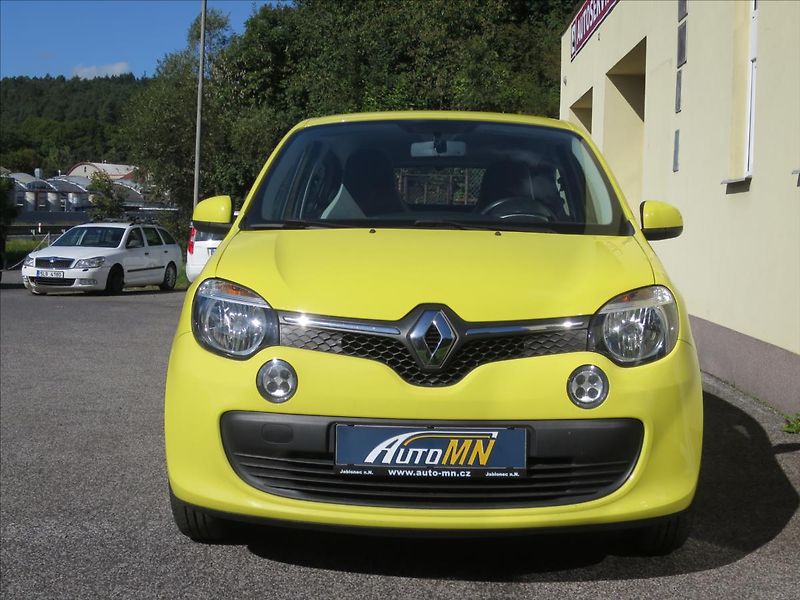 Renault Twingo 1,0 - fotka 2 z 20