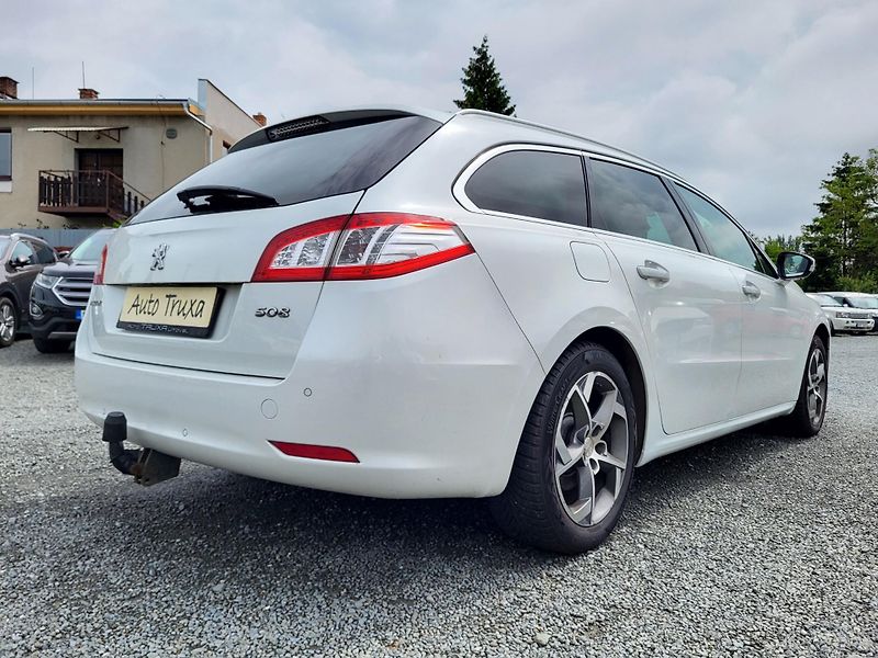 Peugeot 508 2.0 BlueHDi 180k EAT6 ALLURE - fotka 38 z 48