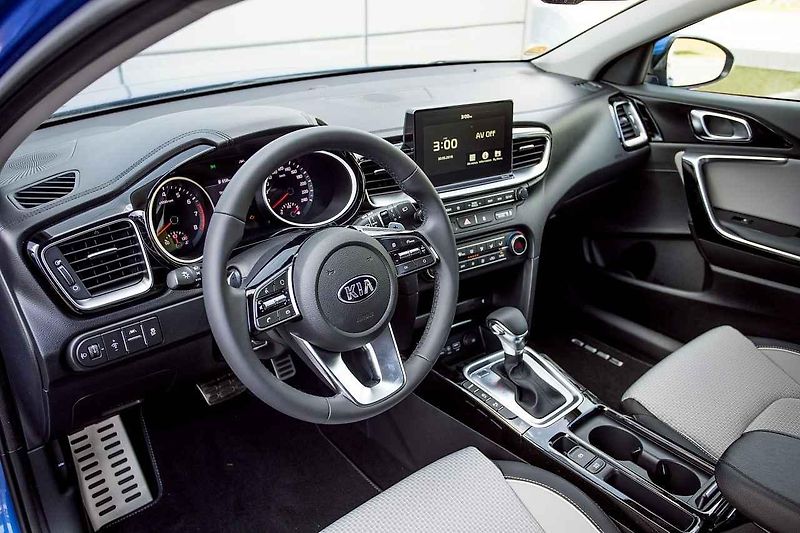 Nová Kia Ceed v jízdě
