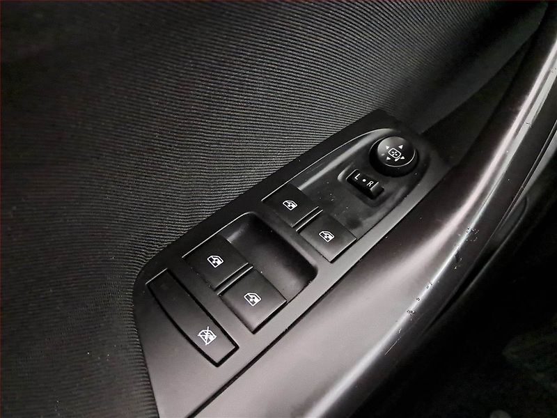 Opel Astra (2016) 1.6 CDTI, Serv.kniha, Tempomat - fotka 15 z 16