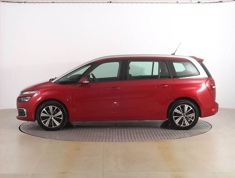 Citroën C4 SpaceTourer (2019) 1.6 PureTech, Automat - fotka 3 z 19