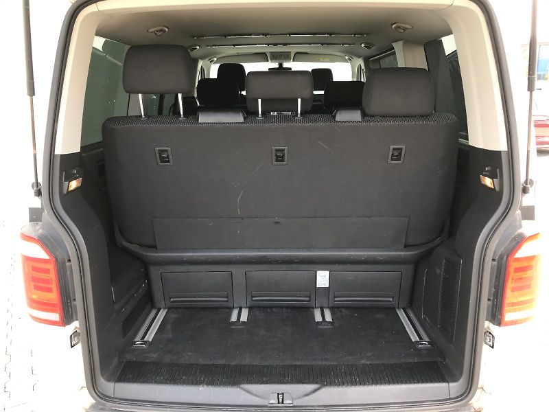 Volkswagen Multivan (2017) 2,0 TDi 110kW, Trend, 7-st.DSG - fotka 6 z 24