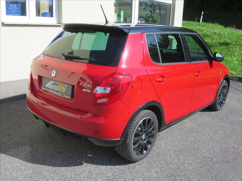 Škoda Fabia 1,2  TSI Monte Carlo - fotka 3 z 23