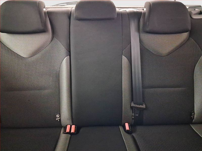 Peugeot 308 (2010) 1.6 HDi, po STK, Tažné - fotka 10 z 20