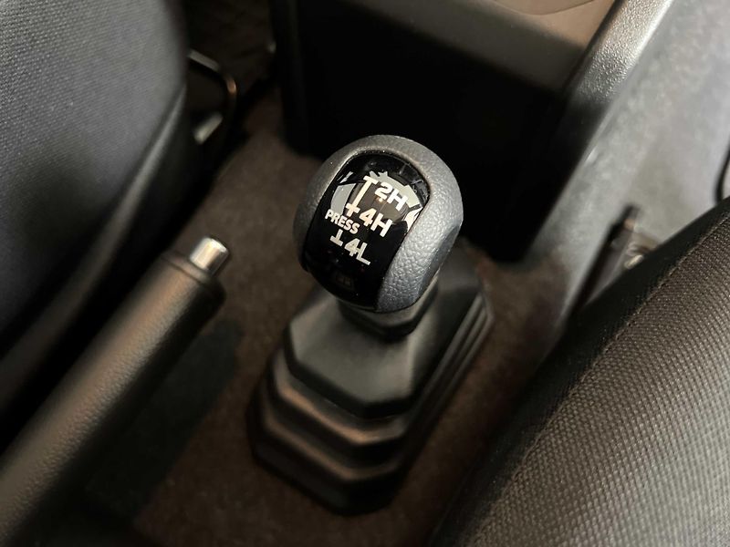 Suzuki Jimny ALLGRIP 1.5VVT AUTOMAT 4-MÍSTA - fotka 16 z 17