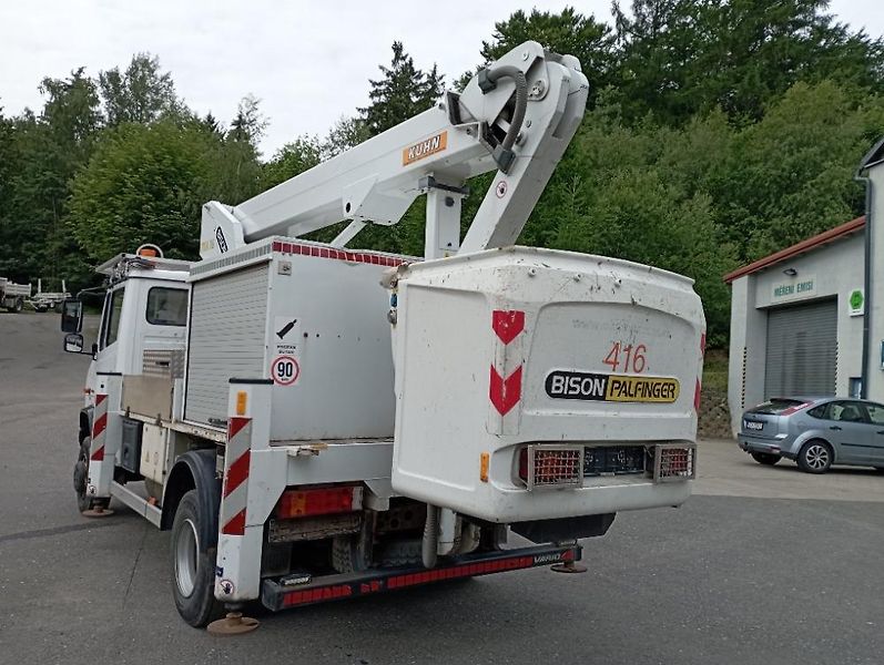 Mercedes-Benz (2009) vario 4x4 plošina - fotka 7 z 20