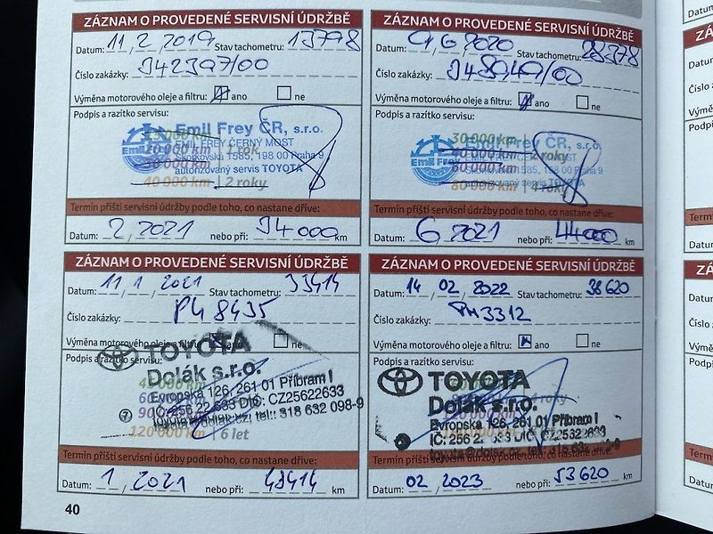 Toyota RAV4 2.0D, ČR, Active, tažné, STK - fotka 10 z 12