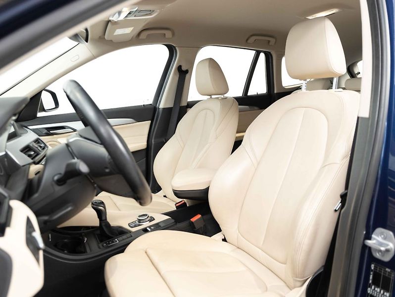 BMW X1 sDrive 18i - fotka 19 z 21