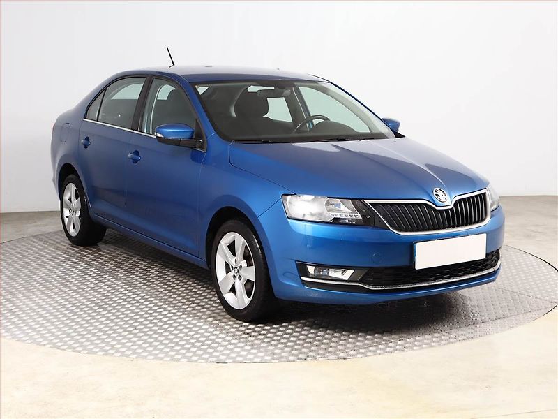 Škoda Rapid (2019) 1.0 TSI, Park. senzory - fotografie inzerátu
