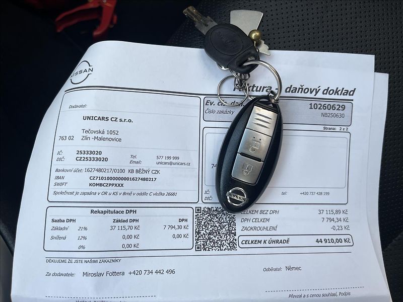 Nissan Navara 2,3 dCi  Tekna NP300 AT - fotka 37 z 39