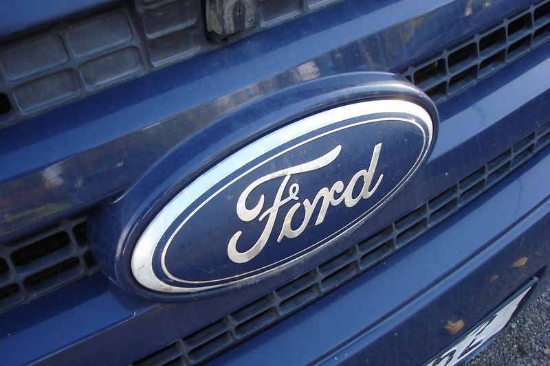 Ford Transit (2010) 2.2TDCi,300M,ČR,S.Kn,9-míst - fotka 74 z 74