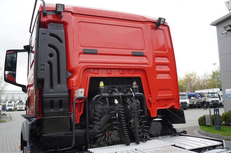 MAN TGS (2022) 26.430 tractor unit / 6x4/ PTO - fotka 8 z 24