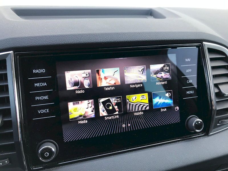 Škoda Karoq (2025) SEL TS 110/1.5 A7F - fotka 20 z 27