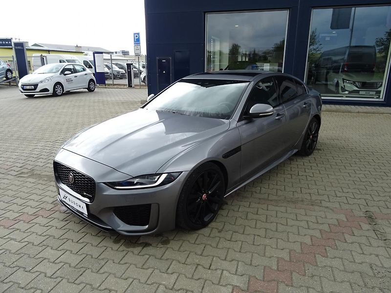 Jaguar XE D180 R - Dynamic SE - fotka 5 z 47