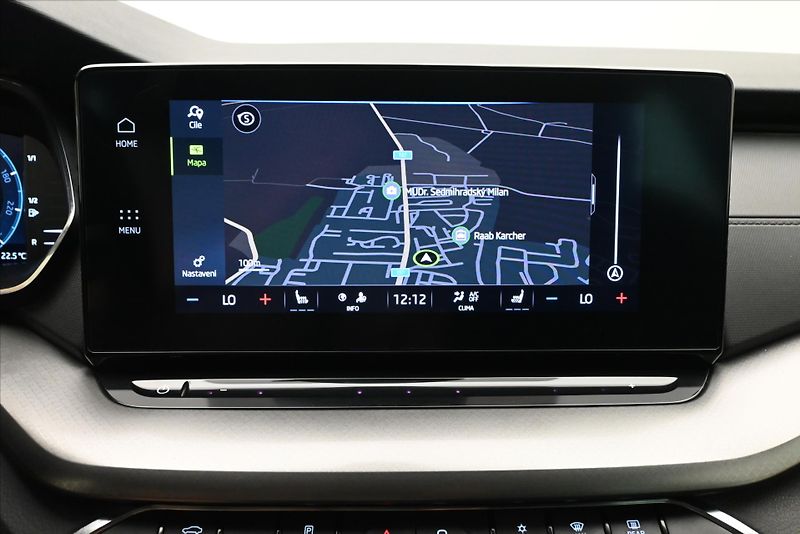 Škoda Octavia 2,0 TDI 110 kW DSG 4x4 NAVI Zá - fotka 20 z 30
