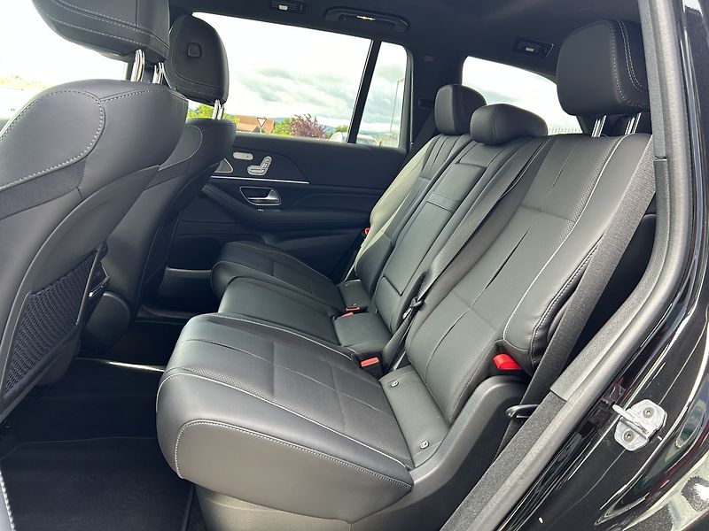 Mercedes-Benz GLS 450d 4MATIC AMG AIRMATIC ZÁRUK - fotka 32 z 39