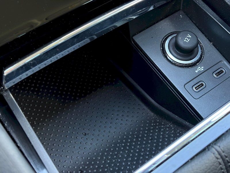 Škoda Karoq (2025) 1.5 TSI / 110kW / SELECTION - fotka 22 z 34