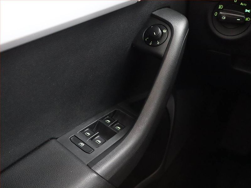 Škoda Octavia (2014) Greenline 1.6 TDI, Serv.kniha - fotka 15 z 15