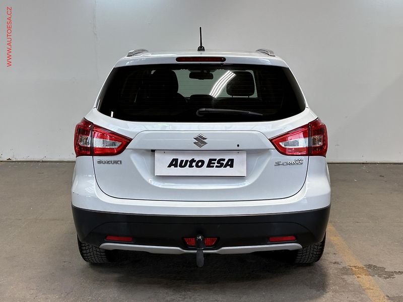 Suzuki S-Cross (2017) 1.4BJet, 1.maj,ČR, Comfort - fotka 5 z 17