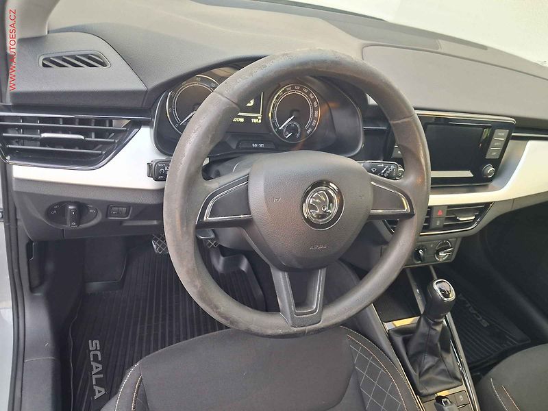 Škoda Scala (2020) 1.0TSi, 1.maj,ČR, STK5/28 - fotka 12 z 17
