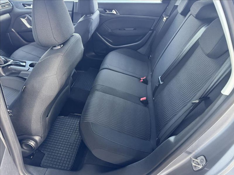 Peugeot 308 1,6 HDI,Servis.Kniha - fotka 21 z 21