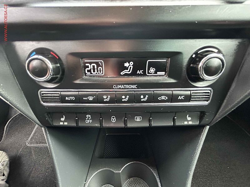 Škoda Rapid (2014) 1.2 TSi, Ambition - fotka 13 z 17