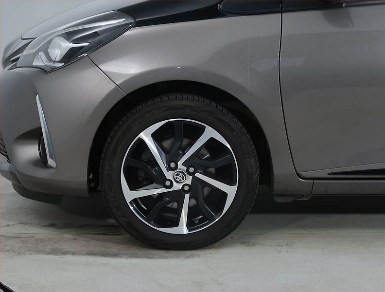 Toyota Yaris (2020) 1.5 Dual VVT-i, Serv.kniha - fotka 14 z 19
