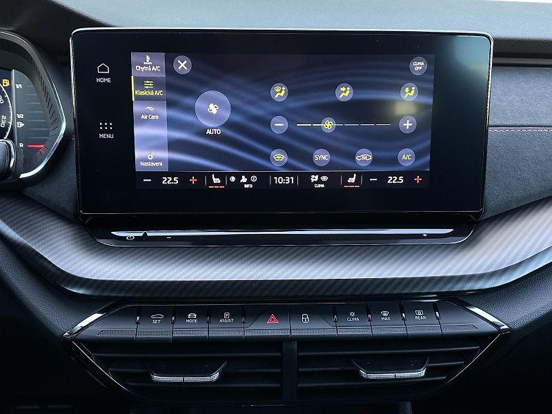 Škoda Octavia RS 2.0 TSi 180kW Matrix-LED V. - fotka 25 z 52