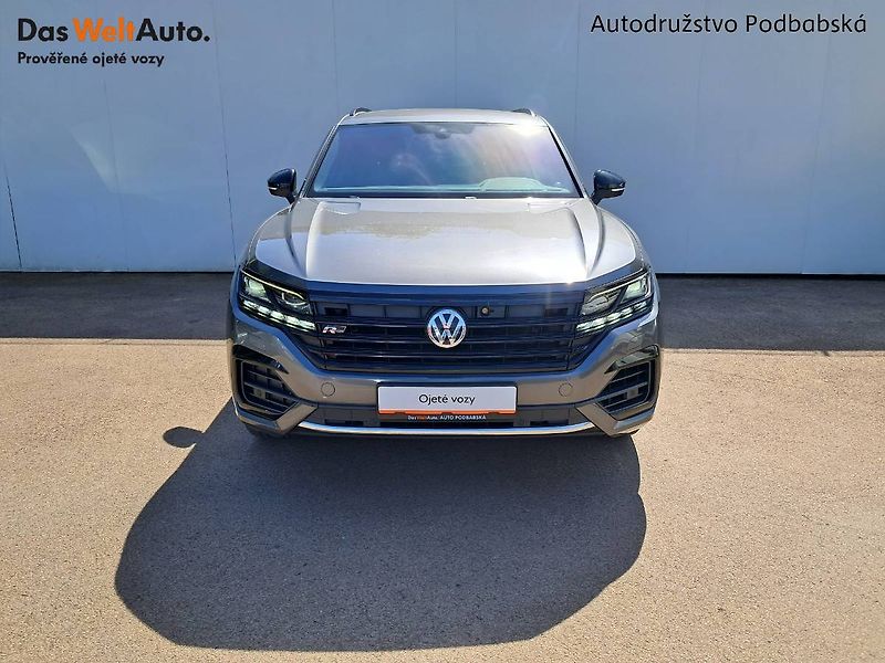 Volkswagen Touareg (2018) VW R-Line V6 3.0 TDI / 210 kW - fotka 4 z 29