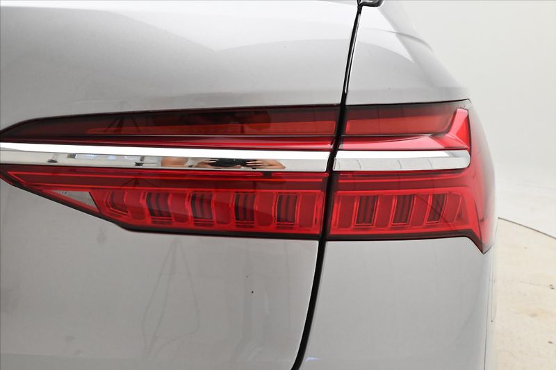 Audi A6 2,0 TDI 150 kW S-Tronic Záruka - fotka 30 z 31
