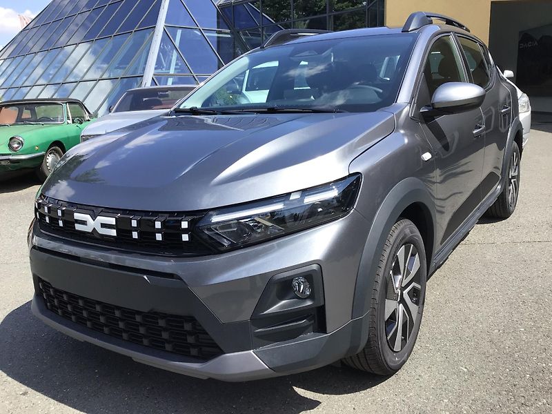 Dacia Sandero (2026) STEPWAY KAMERA VYHŘ. SEDAČKY - fotka 3 z 12