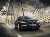 BMW M760Li xDrive.