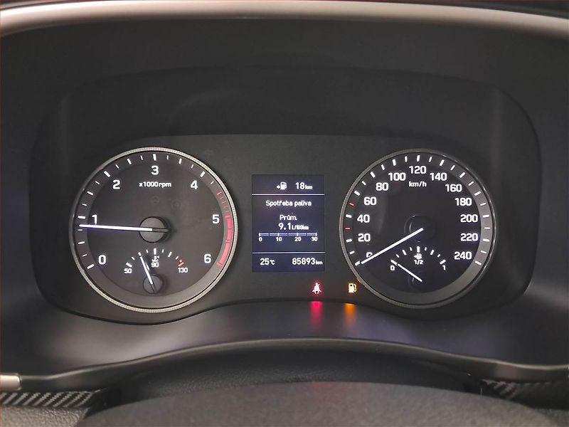 Hyundai Tucson (2020) 1.6 CRDi, Serv.kniha, Tempomat - fotka 11 z 15