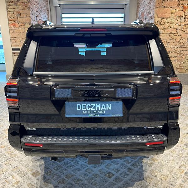 Toyota 4Runner (2026) 2.4 i-FORCE MAX Hybrid - fotka 6 z 31