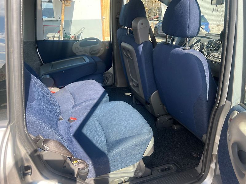 Fiat Multipla 1.9 JTD - fotka 9 z 14