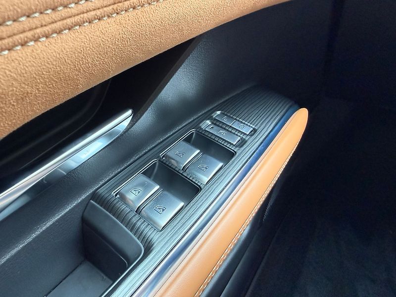 Mazda 6 Takumi Plus, LFP baterie 68kWh - fotka 42 z 49