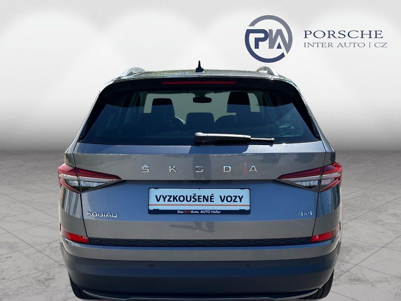Škoda Kodiaq 2,0TDI DSG 4x4 STYLE PLUS 110 - fotka 9 z 30