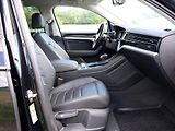 Volkswagen Touareg 3,0 TDI 170kW DSG 4M LED CZ - náhled 13