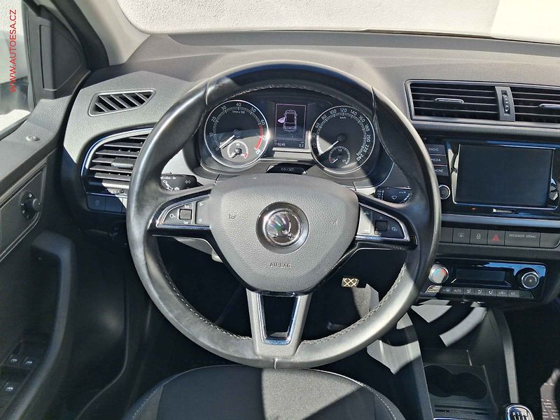 Škoda Fabia (2019) 1.0TSi, 2.maj,ČR, AC, temp - fotka 11 z 18