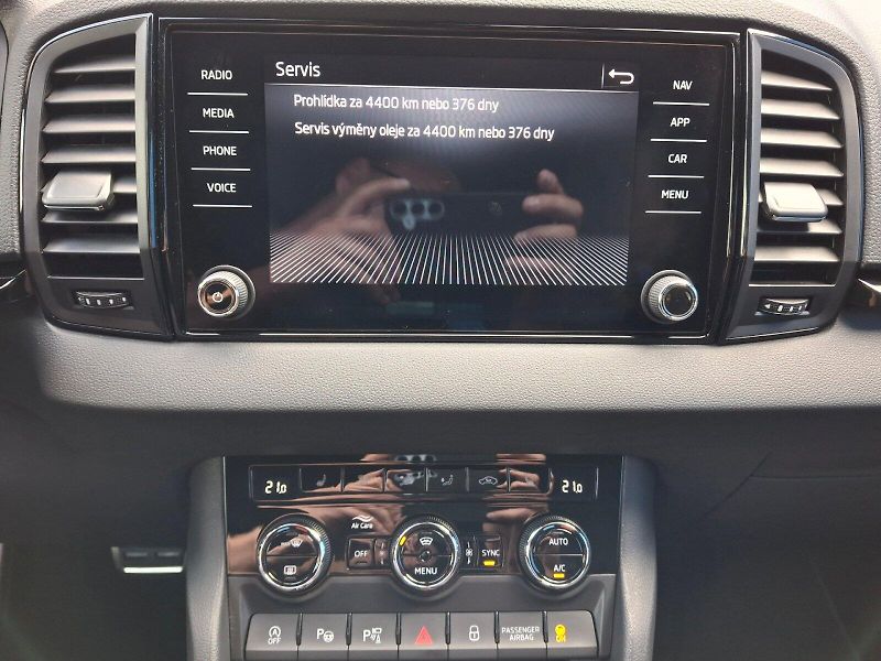 Škoda Karoq (2024) SportLine DSG 1,5TSi 110kW - fotka 25 z 35