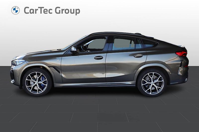 BMW X6 xDrive40d - fotka 2 z 15